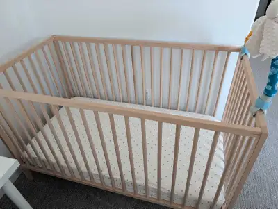  IKEA Crib with JÄTTETRÖTT Mattress, View more