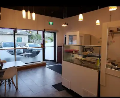 Fast food restaurant for sale in ottawa ontario in a great location bank street.restaurant is been s...