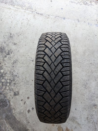4 pneus d'hiver - 175/65 R15 - Marque Continental