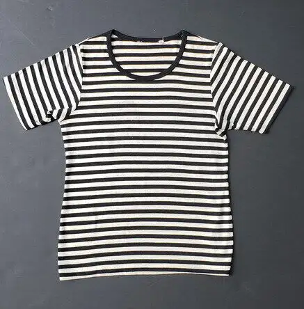Women’s Size 12-14 Blouses / T-Shirts / Jackets / Tops in Women's - Tops & Outerwear in City of Toronto - Image 7