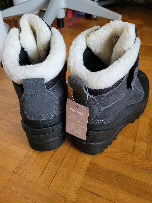 Brand New Women's winter boots size 9 in Women's - Shoes in City of Toronto - Image 4