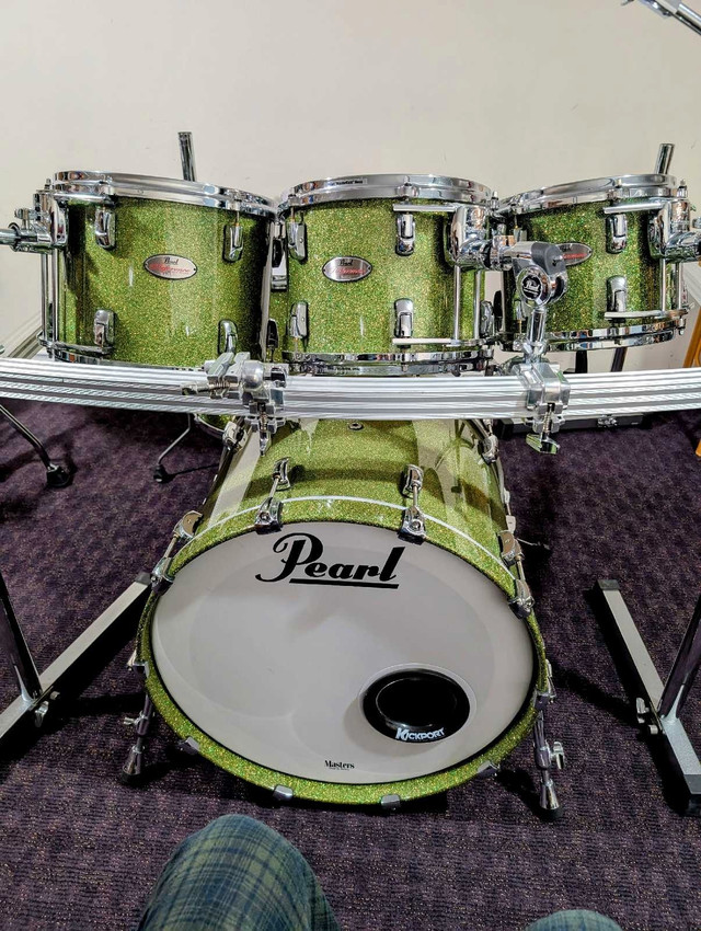 Pearl Reference Drum Kit. like new. in Drums & Percussion in Oshawa / Durham Region