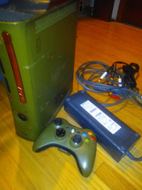 Selling Halo 3 Xbox 360, controller, cords, power outlet