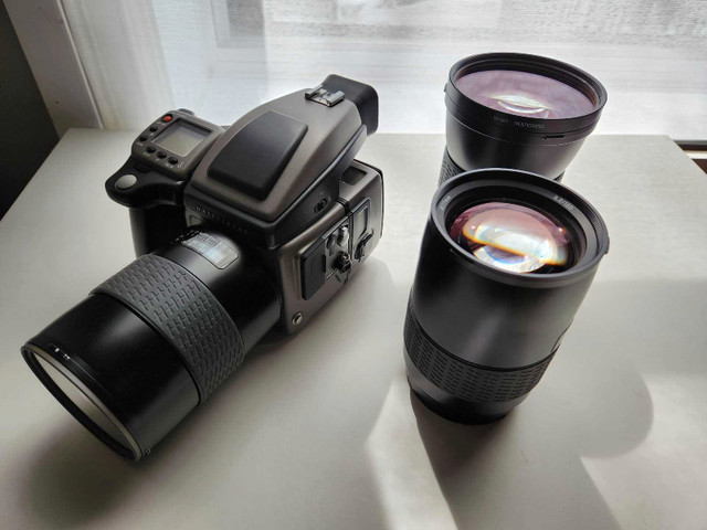 Hasselblad H1 kit  with 3 lenses and extra dans Appareils photo et caméras  à Ville de Montréal