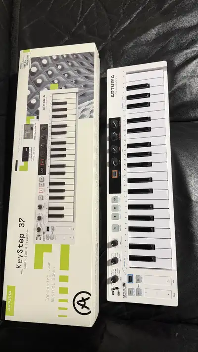 Arturia Keystep 37 Midi Keyboard, View more