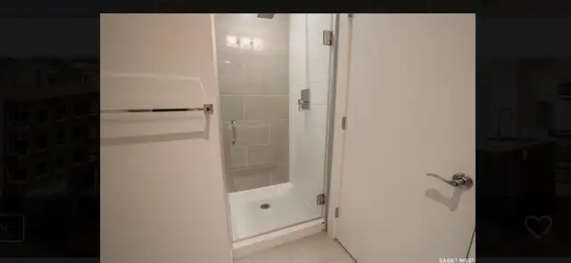 The Banks Condos63234913336451124
