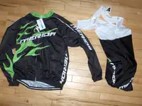MERIDA Size 2XL Vested Riding Pants and Long Sleeve Jersey - New