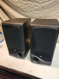 JCV bookshelf Speakers 3-Way ported loudspeakers SP-C33BK Japan