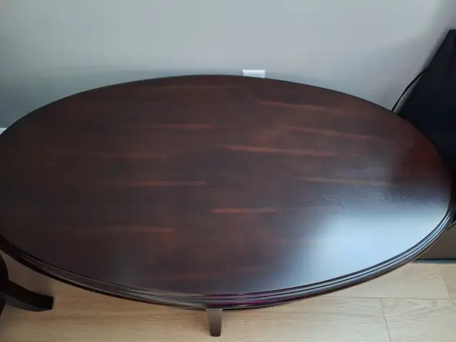 Living room table in Coffee Tables in Ottawa - Image 3