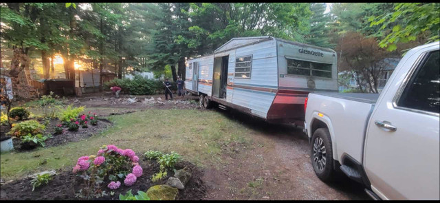 DEMO PARK MODEL TRAILER DECKS SUNROOM REMOVAL & DISPOSAL in Other in North Bay - Image 4