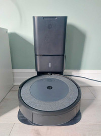 Irobot roomba i3+ EVO self emptying vacuum 