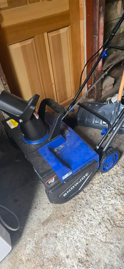 Snow Joe 15-Amp Corded Electric Snow Blower, View more