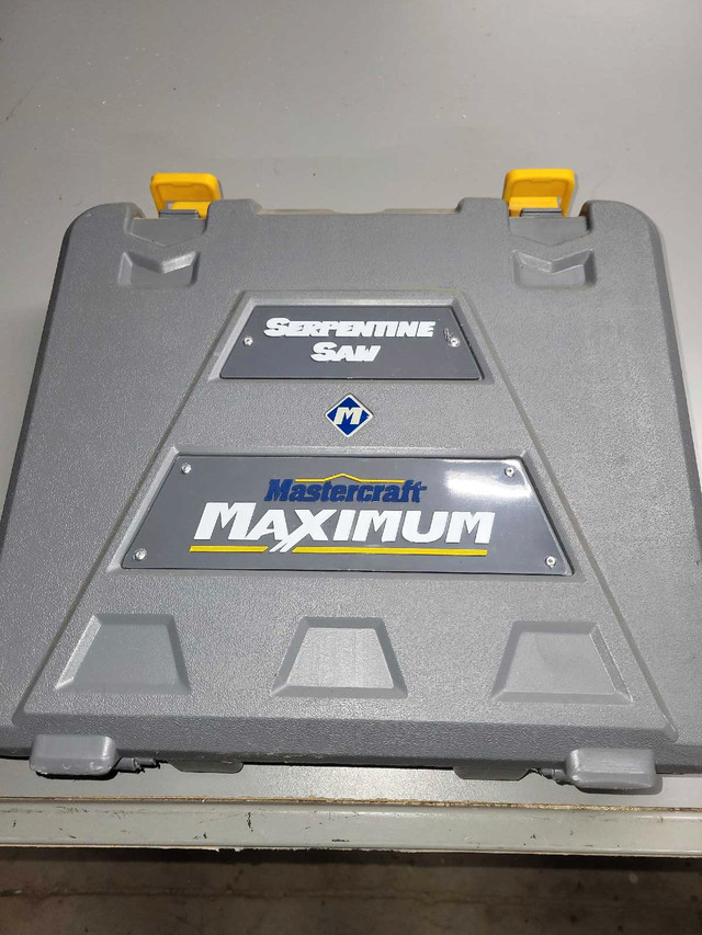 Mastercraft serpentine saw  in Power Tools in Barrie