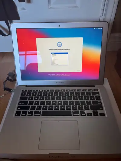 Computer works but has to be plugged in at all times. Power cord not included. Factory reset. Origin...