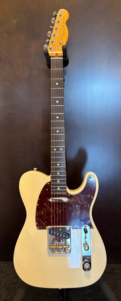Fender Telecaster American Professional II, View more