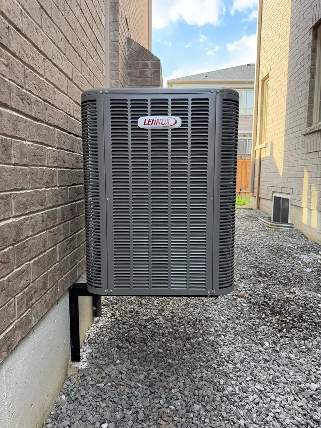 Air conditioner air conditioner air conditioner  in Refrigerators in Barrie - Image 4