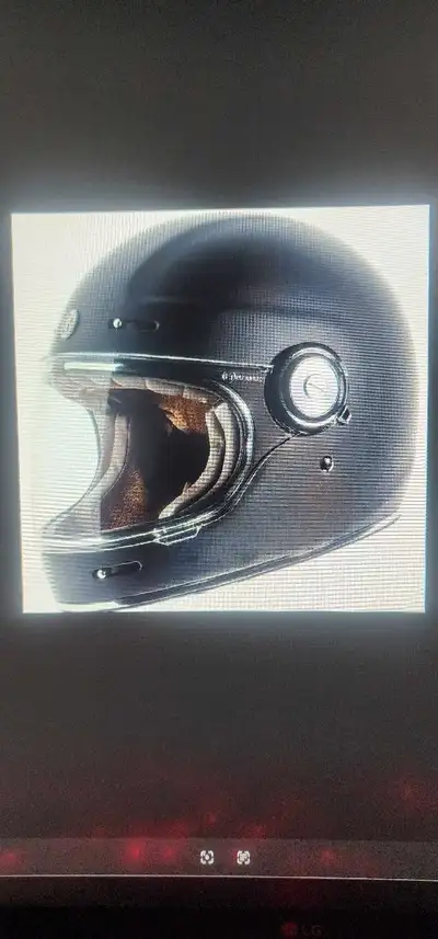 This is a TORC T-1 full-face helmet in size XXXL, perfect for motorcycle riders looking for a blend...
