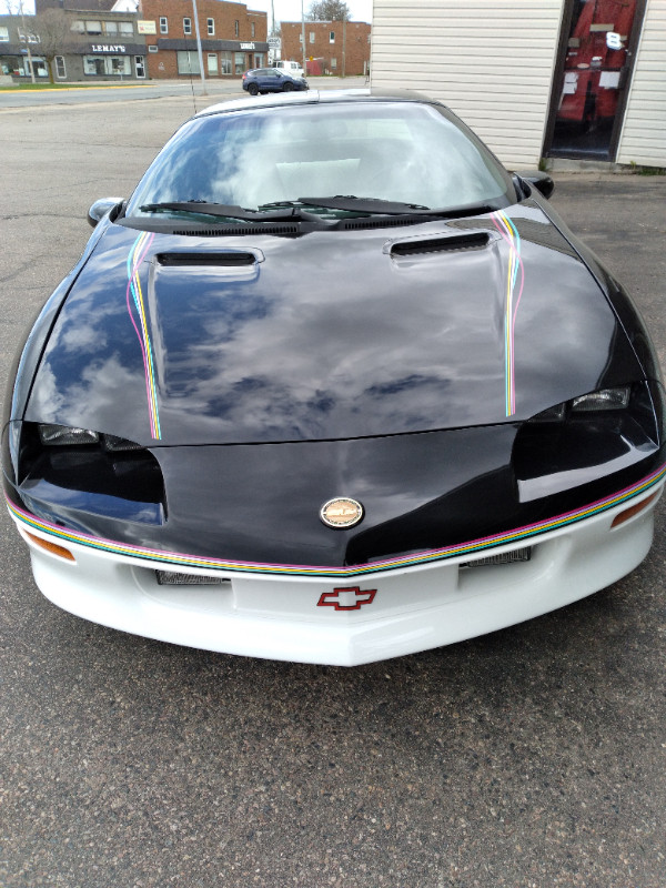 For Sale: 1993 Chevrolet Camaro Z28 Indianapolis Pace Car in Classic Cars in Sault Ste. Marie - Image 2