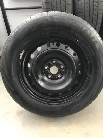 Set of 4 Yokohama GT Avid Tires on Steel Rims. The tires are 3 years old in excelent condition.