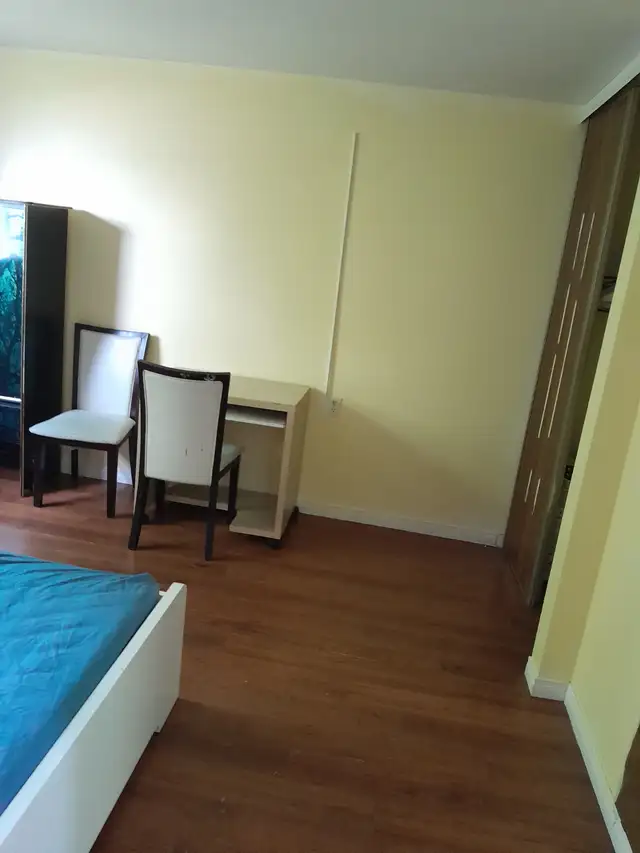 private furnished upstairs room available Scarborough 780