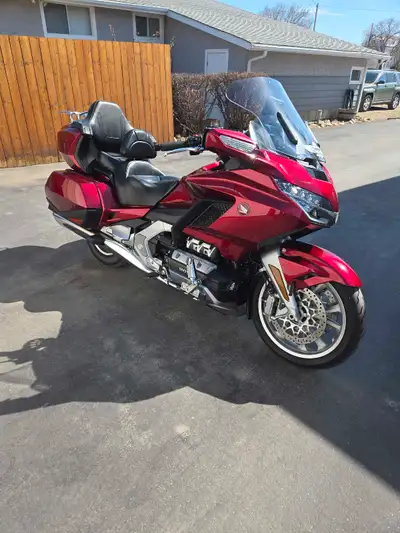 2018 Goldwing DCT. Immaculate condition, always serviced and stored in heated garage. Comes with Rus...