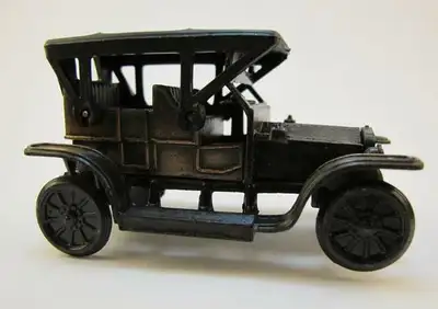 Antique finish mini pencil sharpener that really works. Thanks for looking.