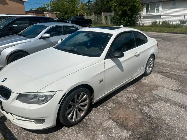 2011 BMW 328i xdrive coupe63236421785473121