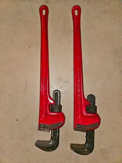 4 sets Ridgid barnd pipe wrenches, View more