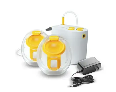 ONLY USED ONCE! STILL HAVE ORIGINAL PACKAGING! Medela Pump In Style Hands-Free Bundle, Wearable Cups...