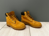 Timberland Boots - Size 5