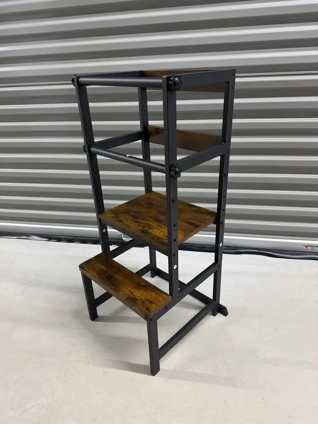 Kitchen Helper Stool in Feeding & High Chairs in City of Toronto - Image 3