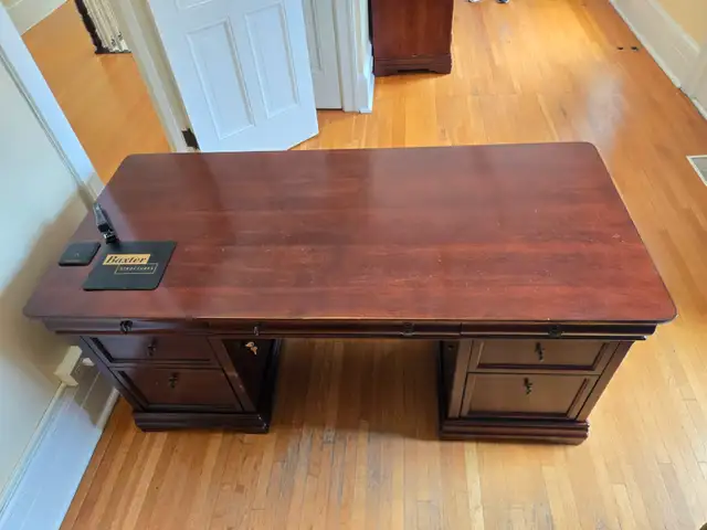 Mahogany Wood Desk