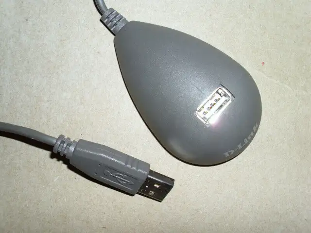 USB Extension Cord by D-Link in Cables & Connectors in Mississauga / Peel Region - Image 3