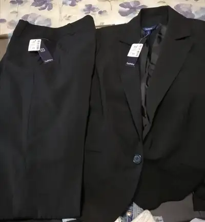 Women's 2 Piece Suit - NEW!!, View more