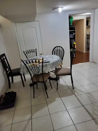 for single girl/rental $450 in sharing