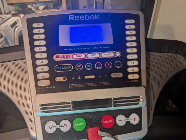 Reebok Treadmill in Exercise Equipment in Windsor Region - Image 2