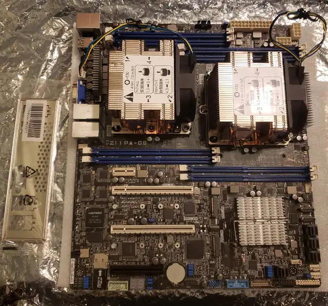 Intel/AMD Motherboard/Combo (MB+CPU+Heatsink+Fan+I/O Shield) Mix in System Components in City of Montréal - Image 3
