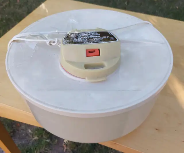 Old Humidifier in Other in Calgary - Image 2