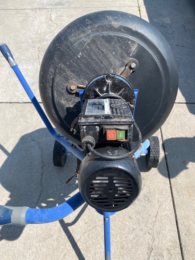 Kobalt 4 Cu Ft Cement Mixer 0.5 HP Power Tools Kitchener / Waterloo