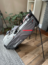 2023 Taylormade FlexTech Golf Bag - Stand Bag w/ Shoulder Straps