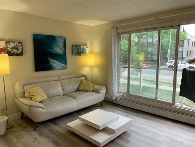 Home Ideal for Professionals and Students!+Utilities and wifi in Room Rentals & Roommates in Calgary - Image 2