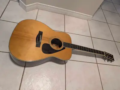 Yamaha FG-340 acoustic electric guitar, View more