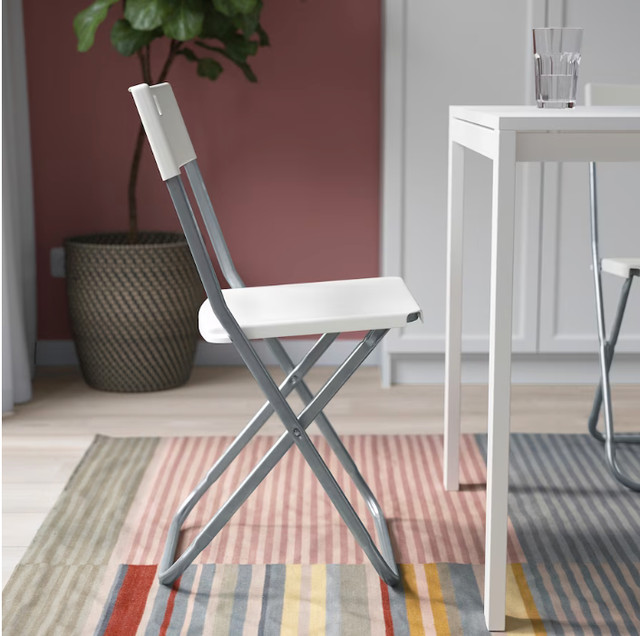 IKEA GUNDE Folding chairs white in Chairs & Recliners in Winnipeg