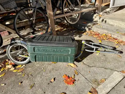 BOB Bike Trailer, View more