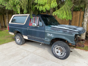 1993 Ford Bronco LTD