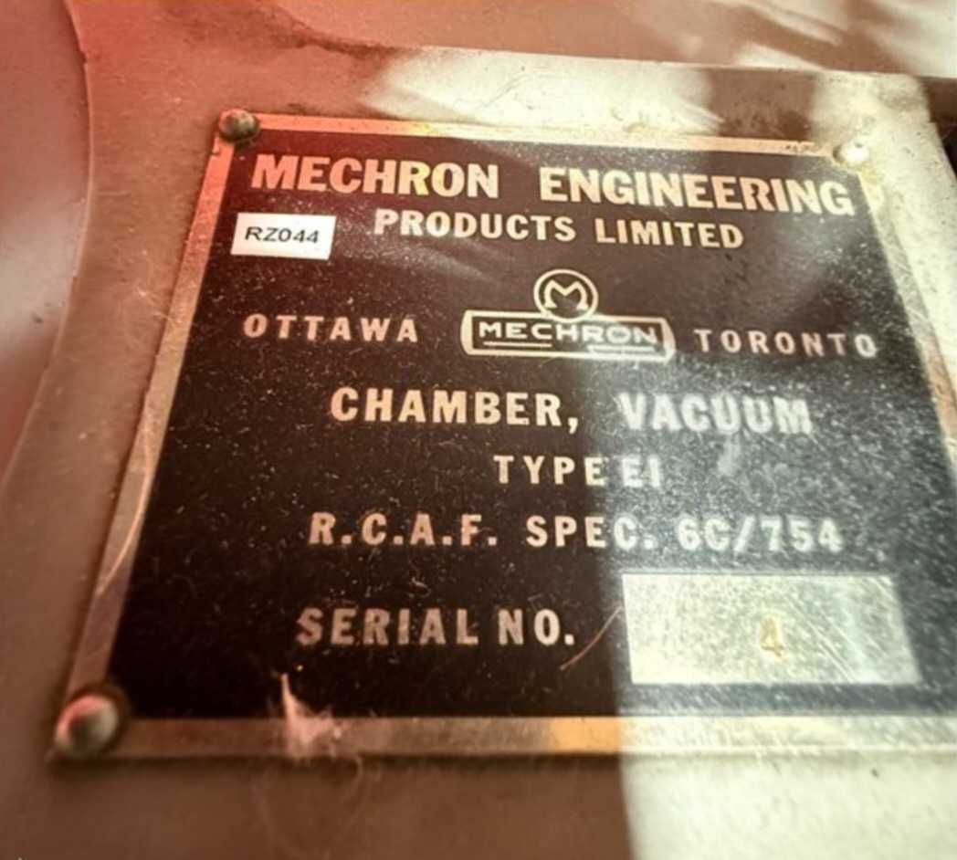 RARE WWII RCAF Aircraft Instrument Vacuum Test Chamber, photo 1