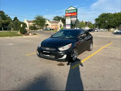 This 2015 Hyundai Accent is the perfect vehicle for daily use. With a 1.6 four-cylinder engine This...