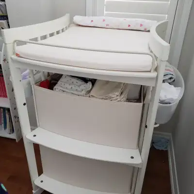 Stokke changing table(/bed), View more