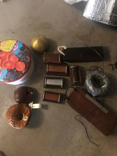 Vintage Chinese Drum Set/Batterie Chinoise Vintage, View more