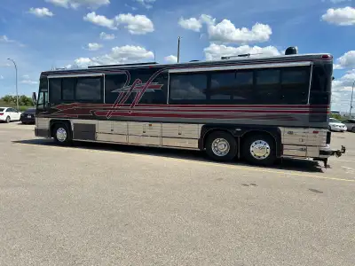 All new appliances , all new Michelin tires all new wheels , new glass all around , 1986 converted 1...